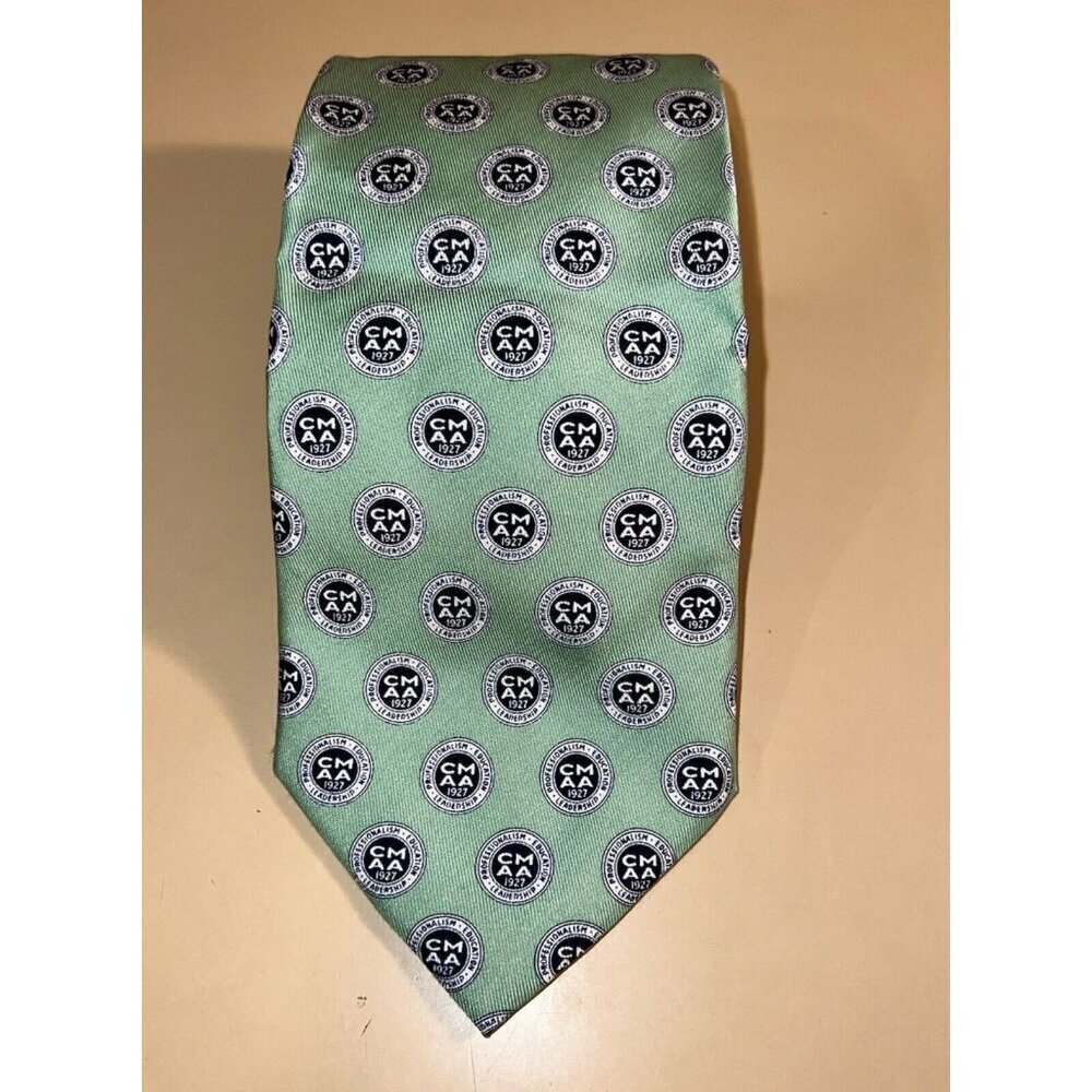 Vineyard Vines Necktie 100% Silk Mint Green Tie With CMAA Logo In Navy Blue